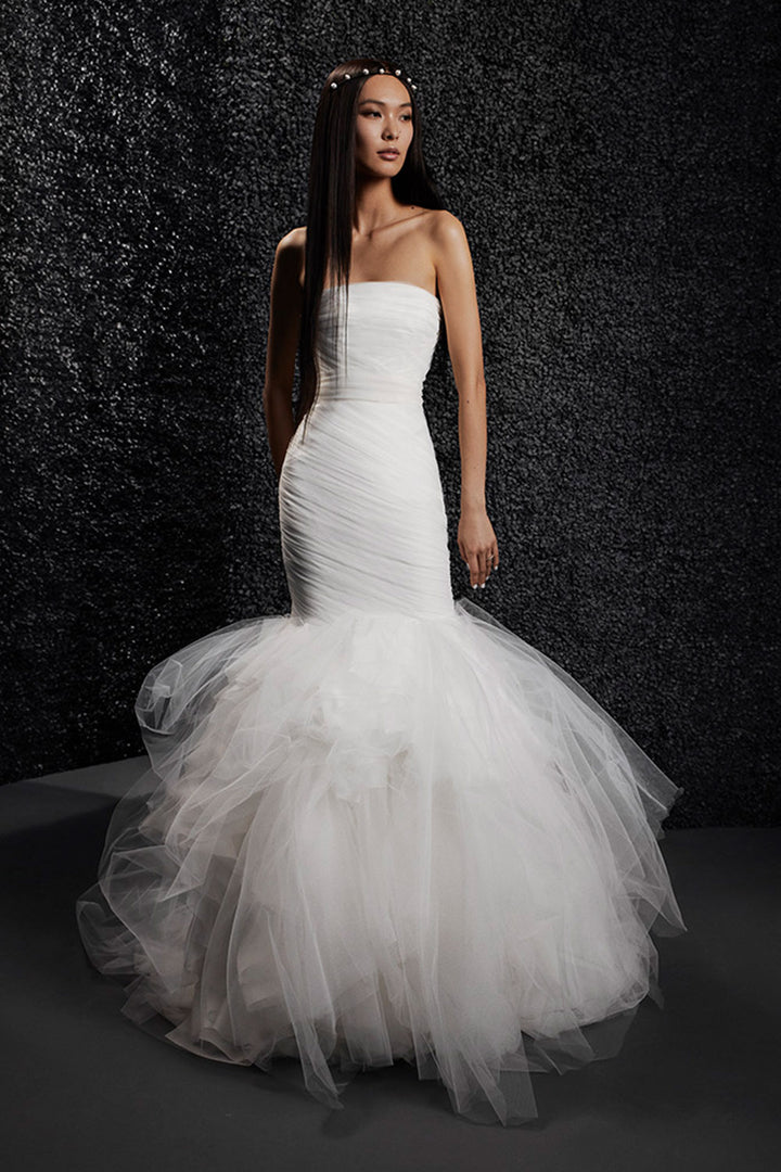 Vera Wang by Pronovias, Laurence, Strapless Tulle Mermaid Gown | Esposa