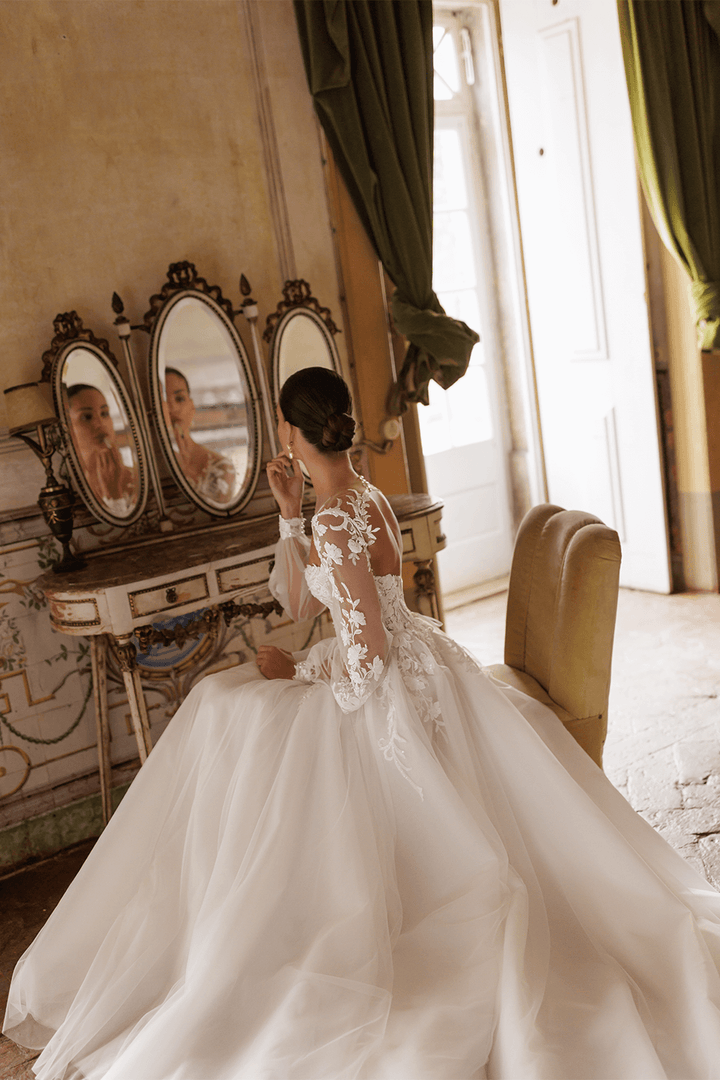 Wona Concept, Chic A-Line Gown | Esposa