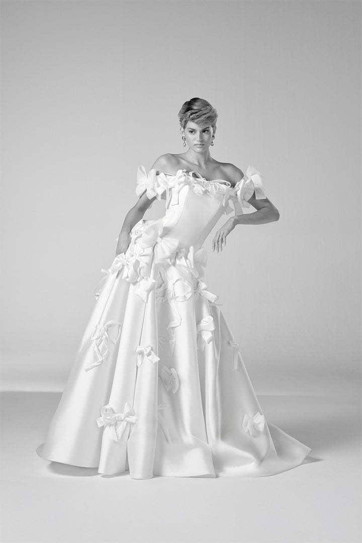 Viktor & Rolf, Artistic A-Line Gown | Esposa