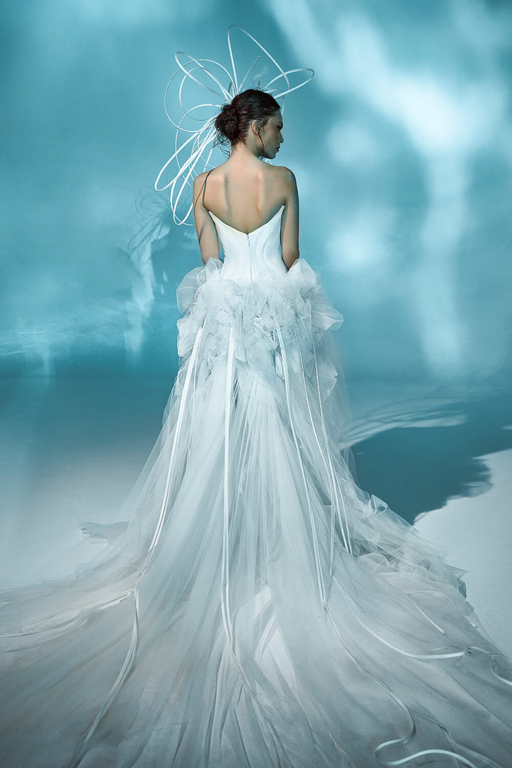 Kristie Romanos, Edgy Bridal Dress | Esposa