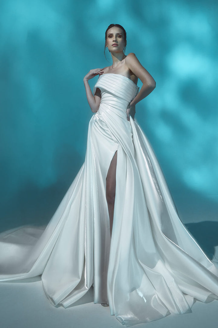 Kristie Romanos, Elegant Gown | Esposa