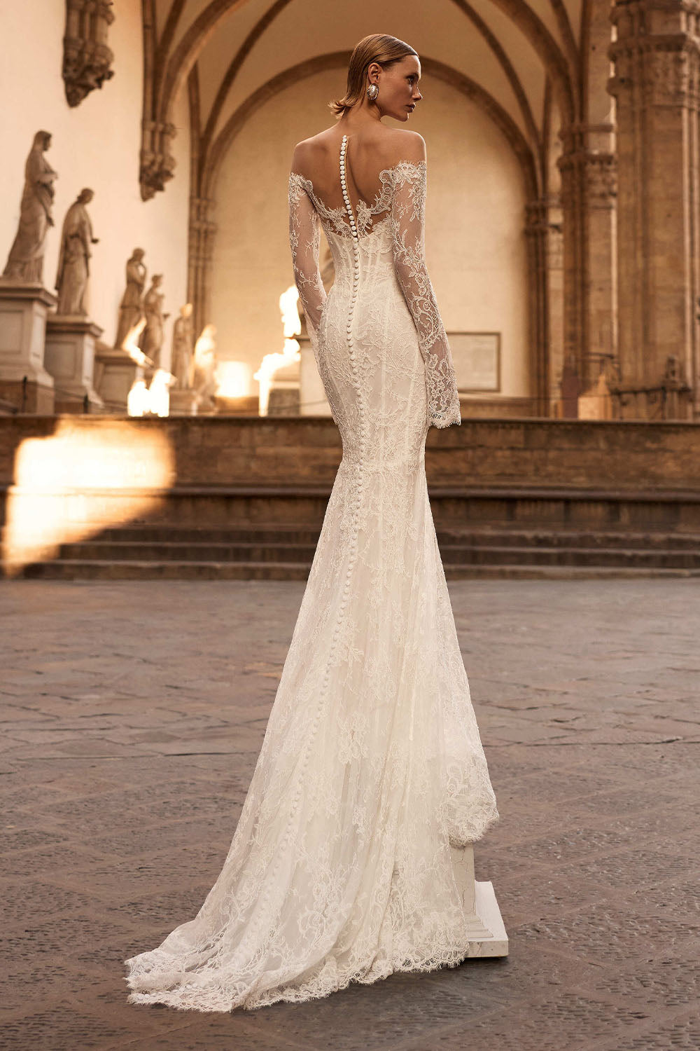 Milla Nova, Virelda, Romantic Lace Mermaid Gown | Esposa