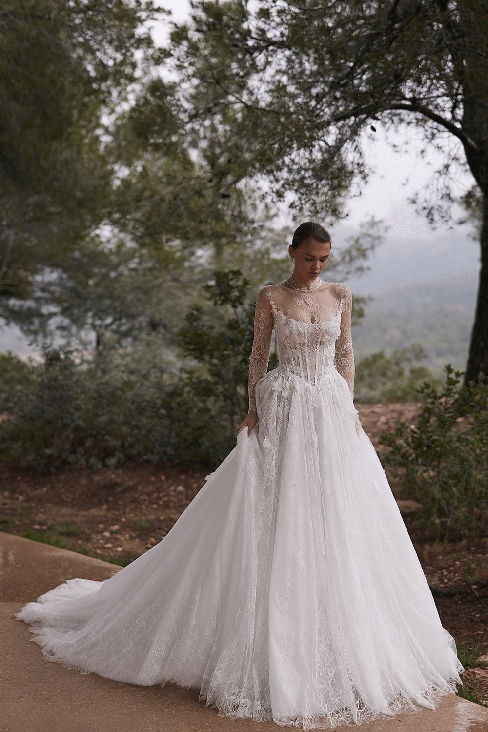 Eva Lendel, Regal A-Line Gown | Esposa