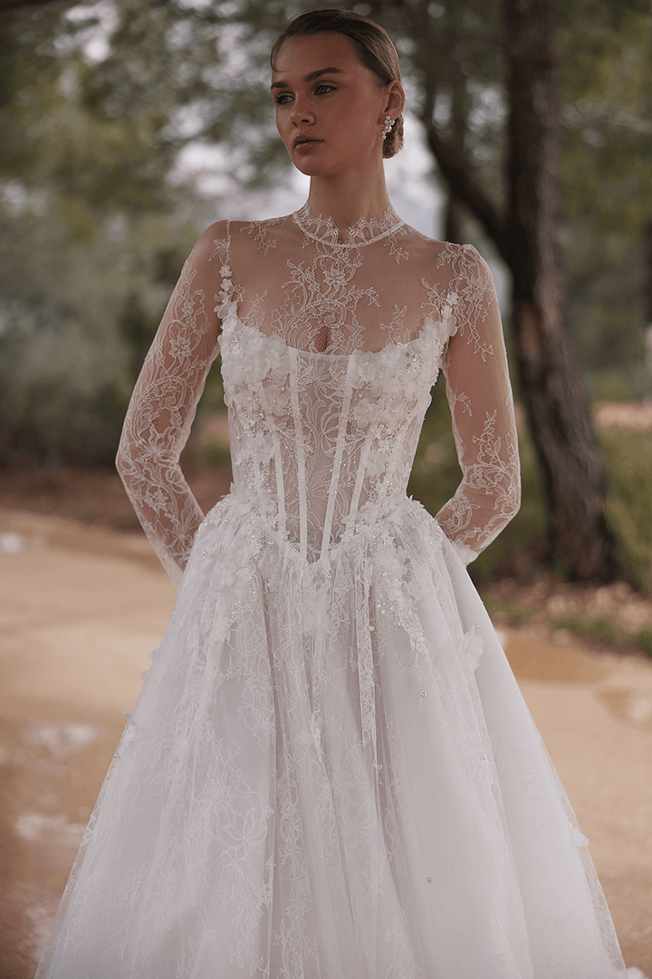 Eva Lendel, Regal A-Line Gown | Esposa