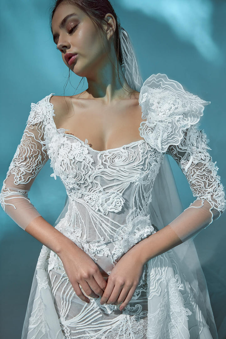 Kristie Romanos, Romantic Wedding Gown | Esposa