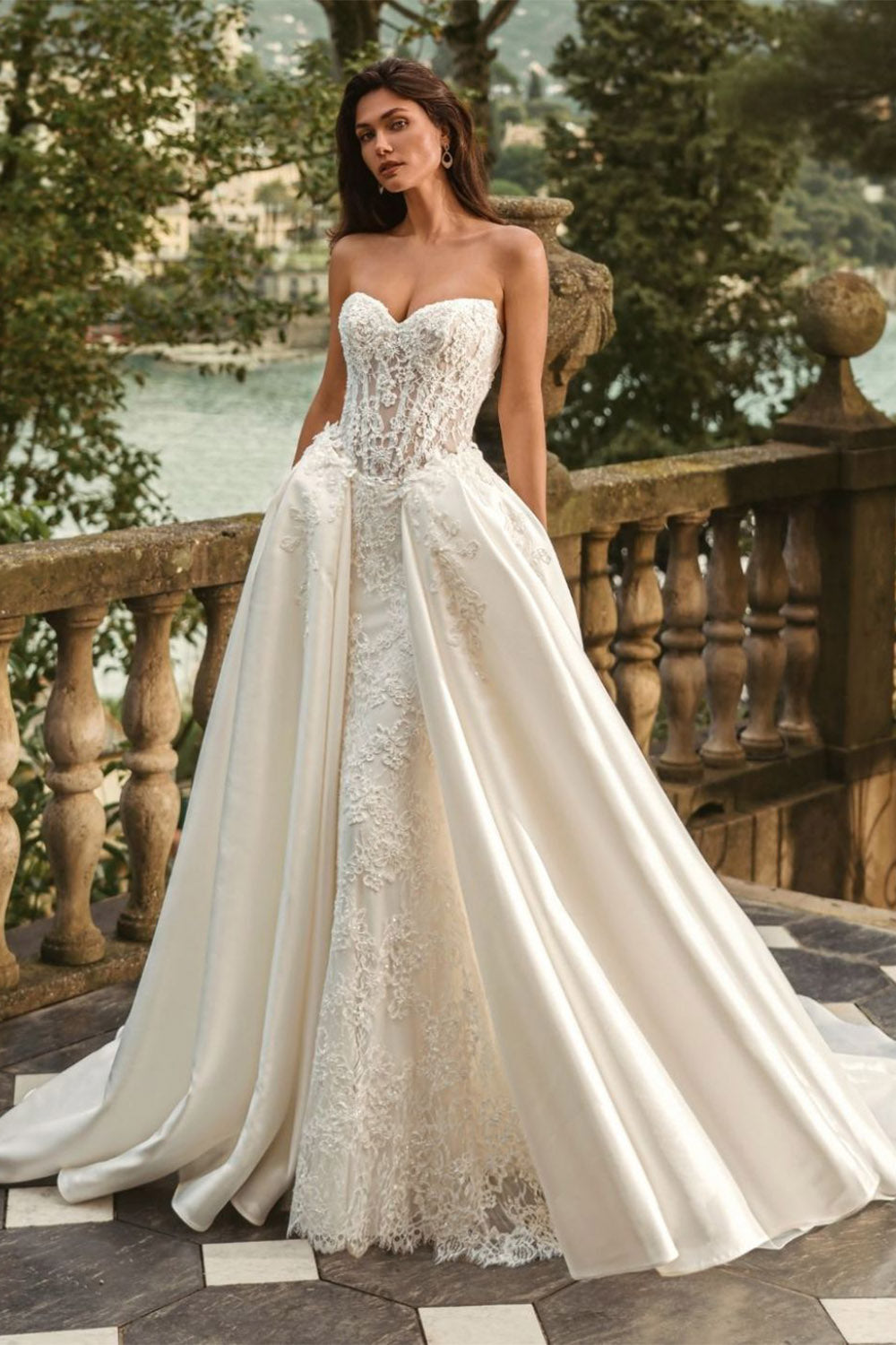 Enzoani, Wanda, Versatile Sweetheart Lace Mermaid Dress | Esposa
