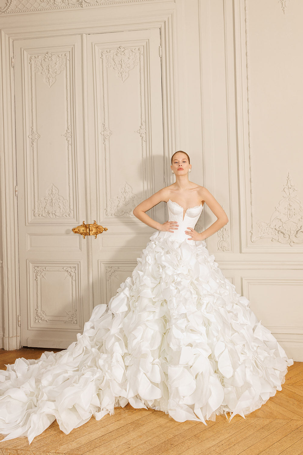 Wona Concept, Bjork, Grand Ball Gown | Esposa