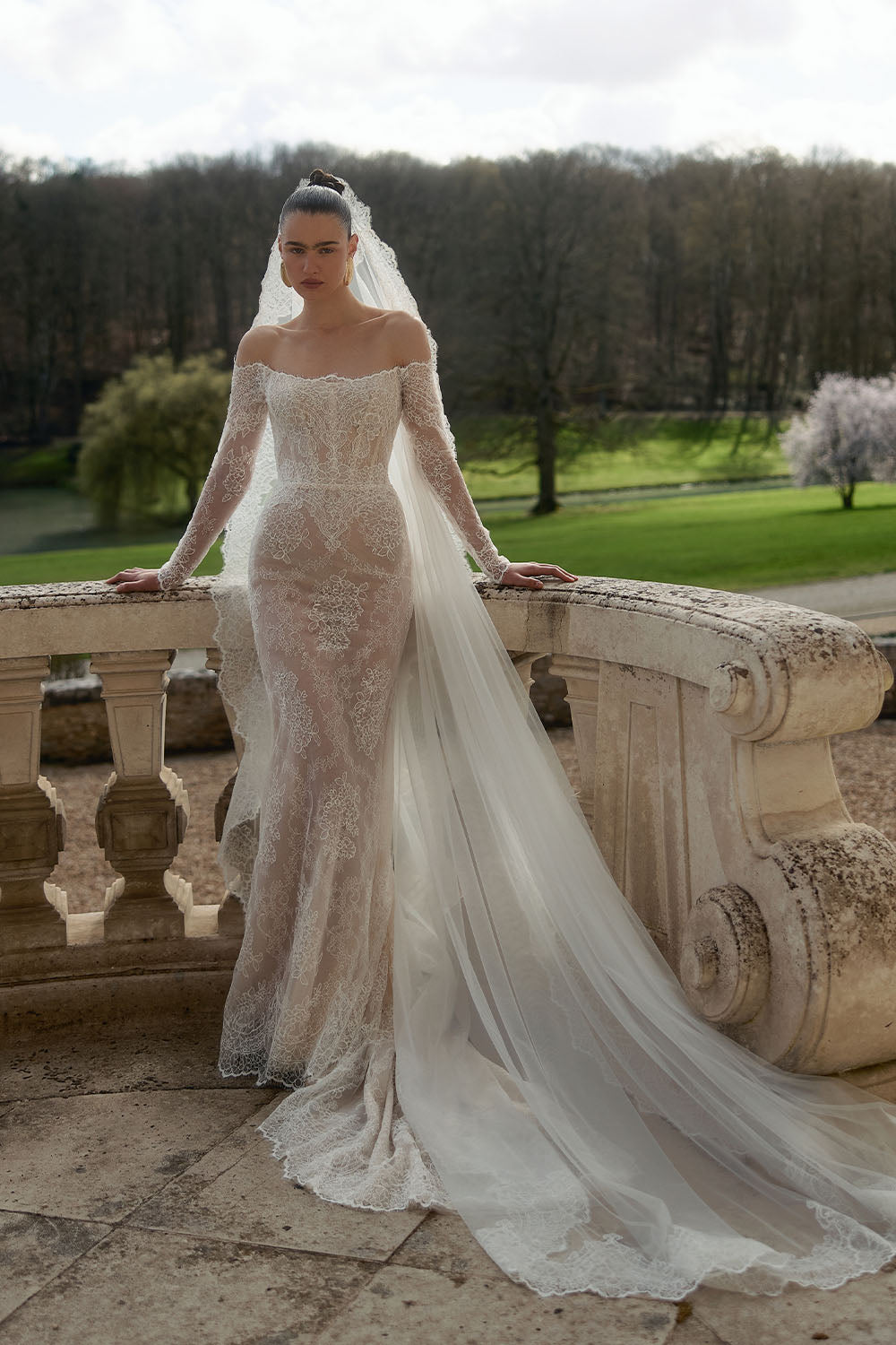 Wona Concept, Lunaria, Serene Off-the-Shoulder Lace Straight Gown | Esposa