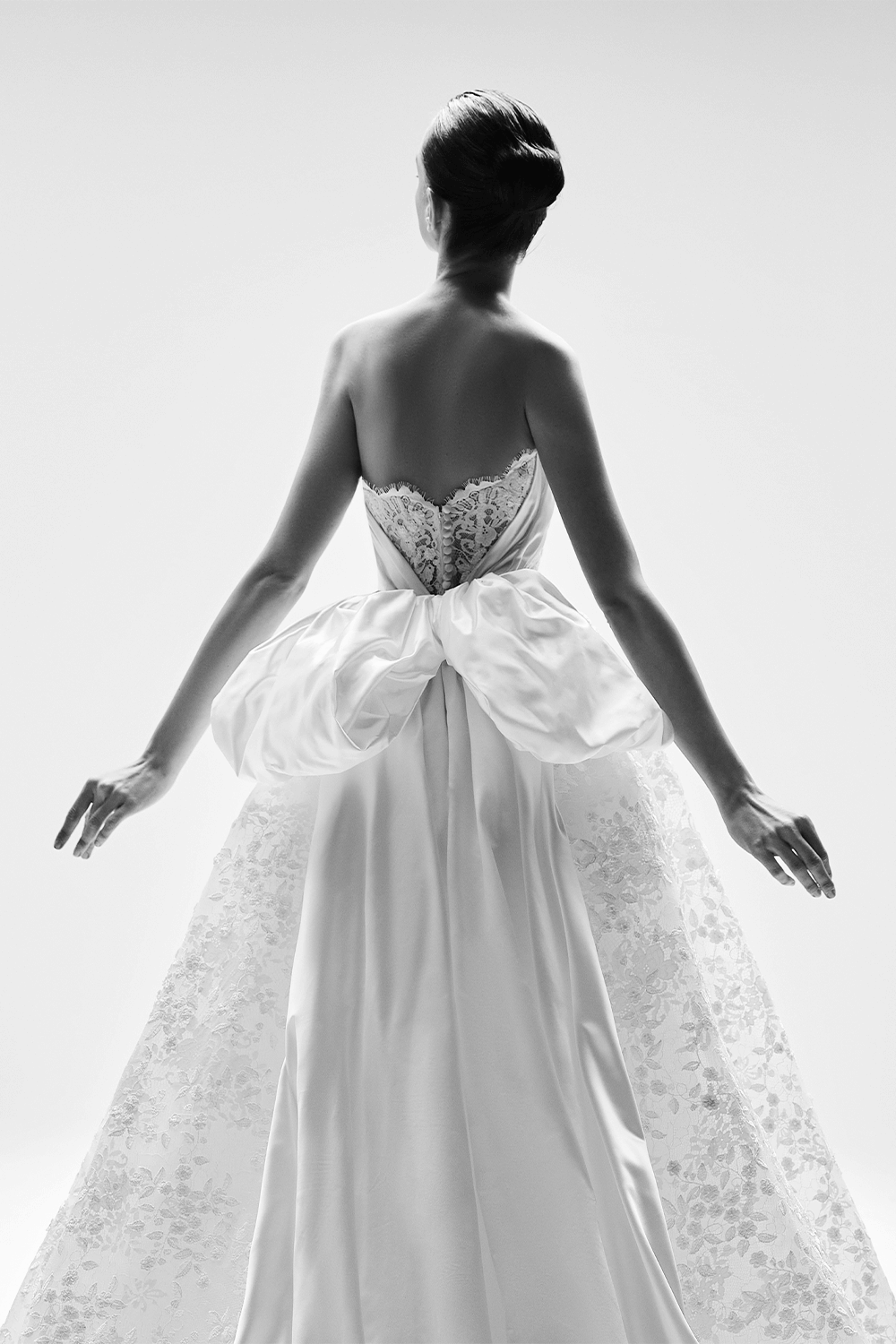 Zuhair Murad, Graceful Fit and Flare Gown | Esposa