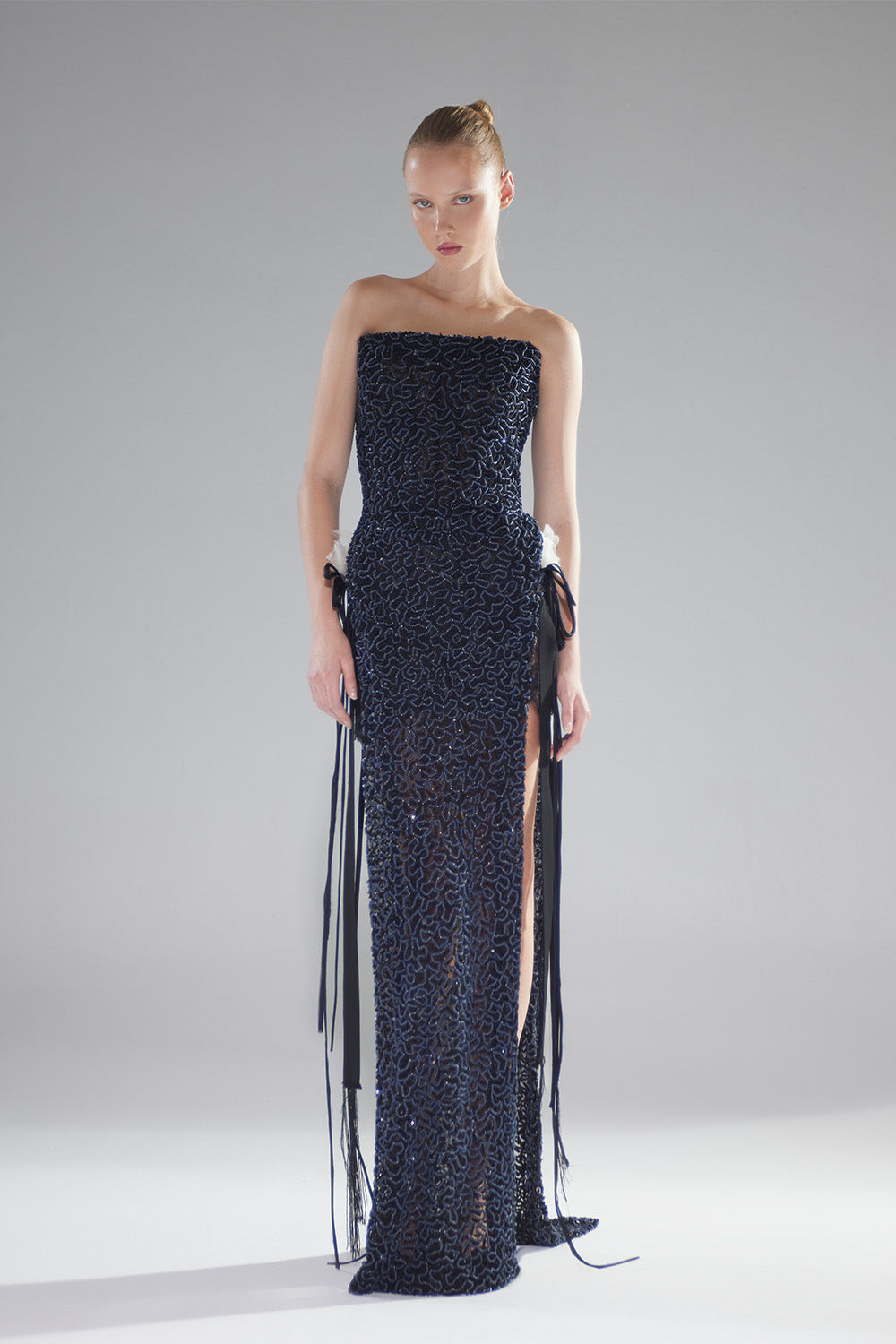 Yolancris, Dramatic Evening Dress | Esposa