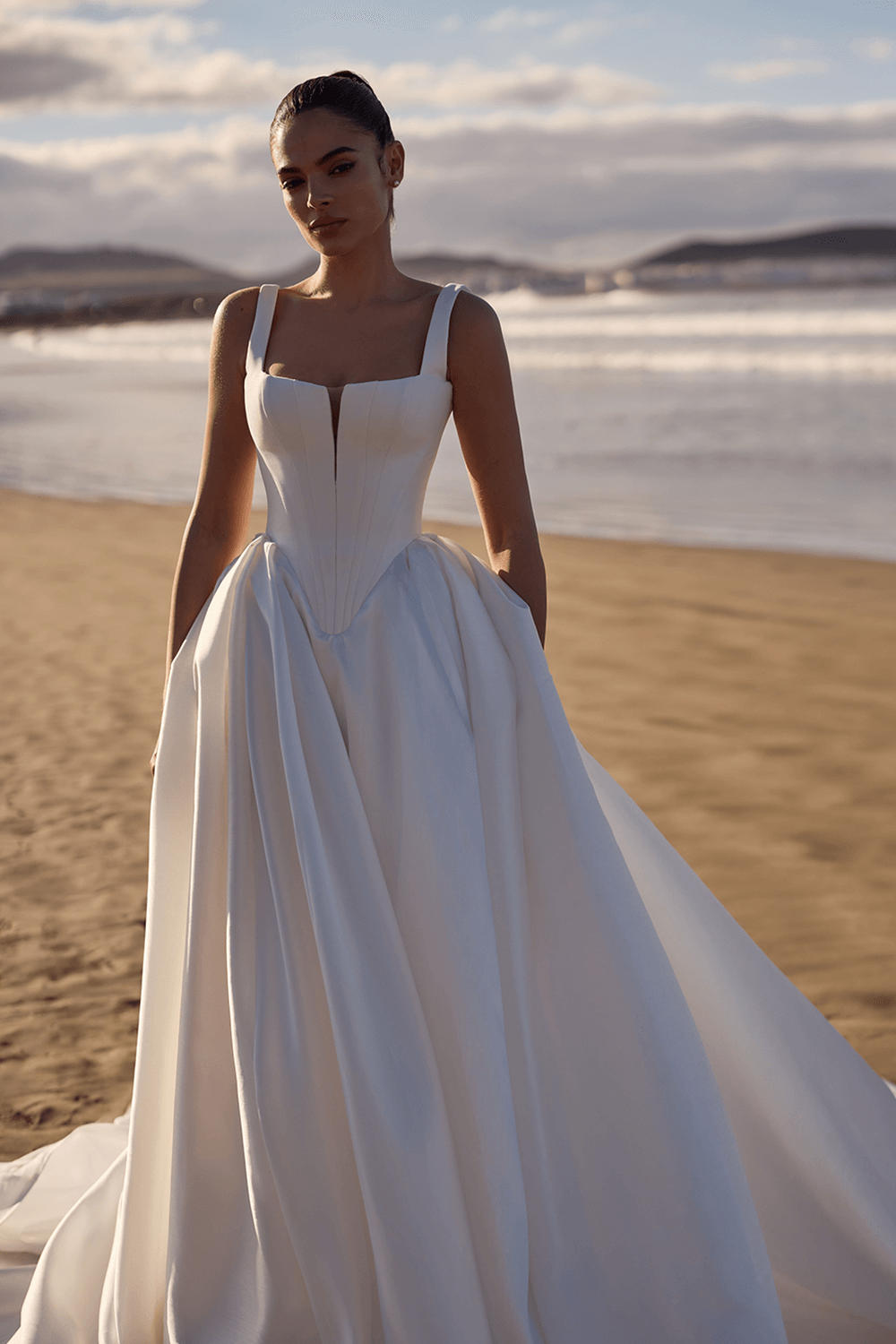 Milla Nova, Grand Ball Gown | Esposa