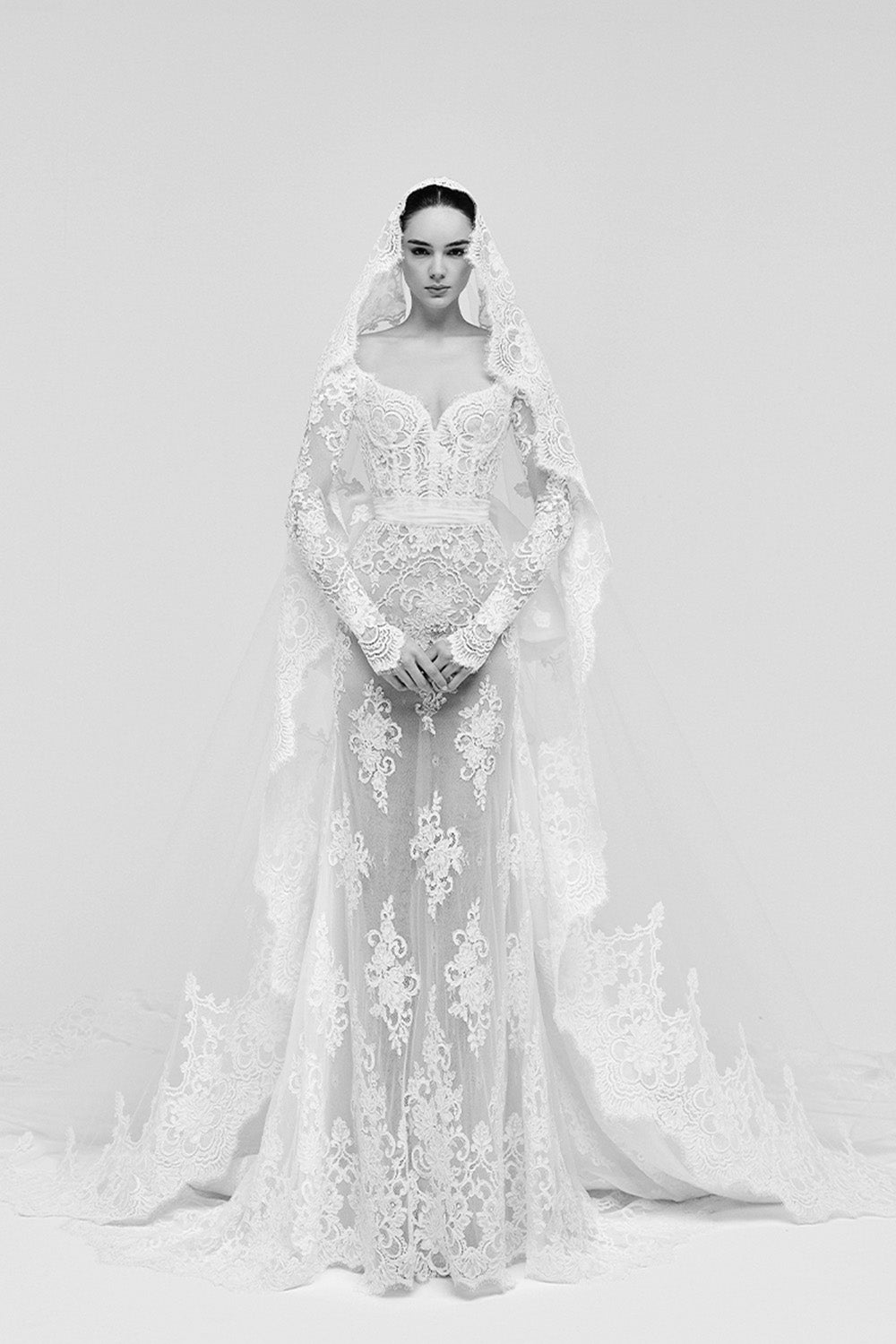 Zuhair Murad, Yvanna Graceful Straight Gown | Esposa