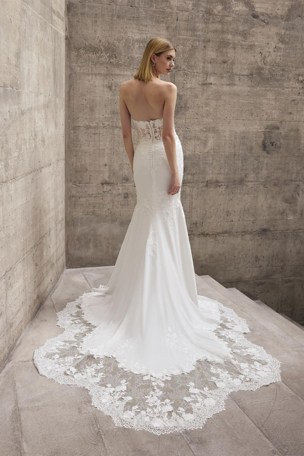 Pronovias, Attal, Elegant Mermaid Gown | Esposa