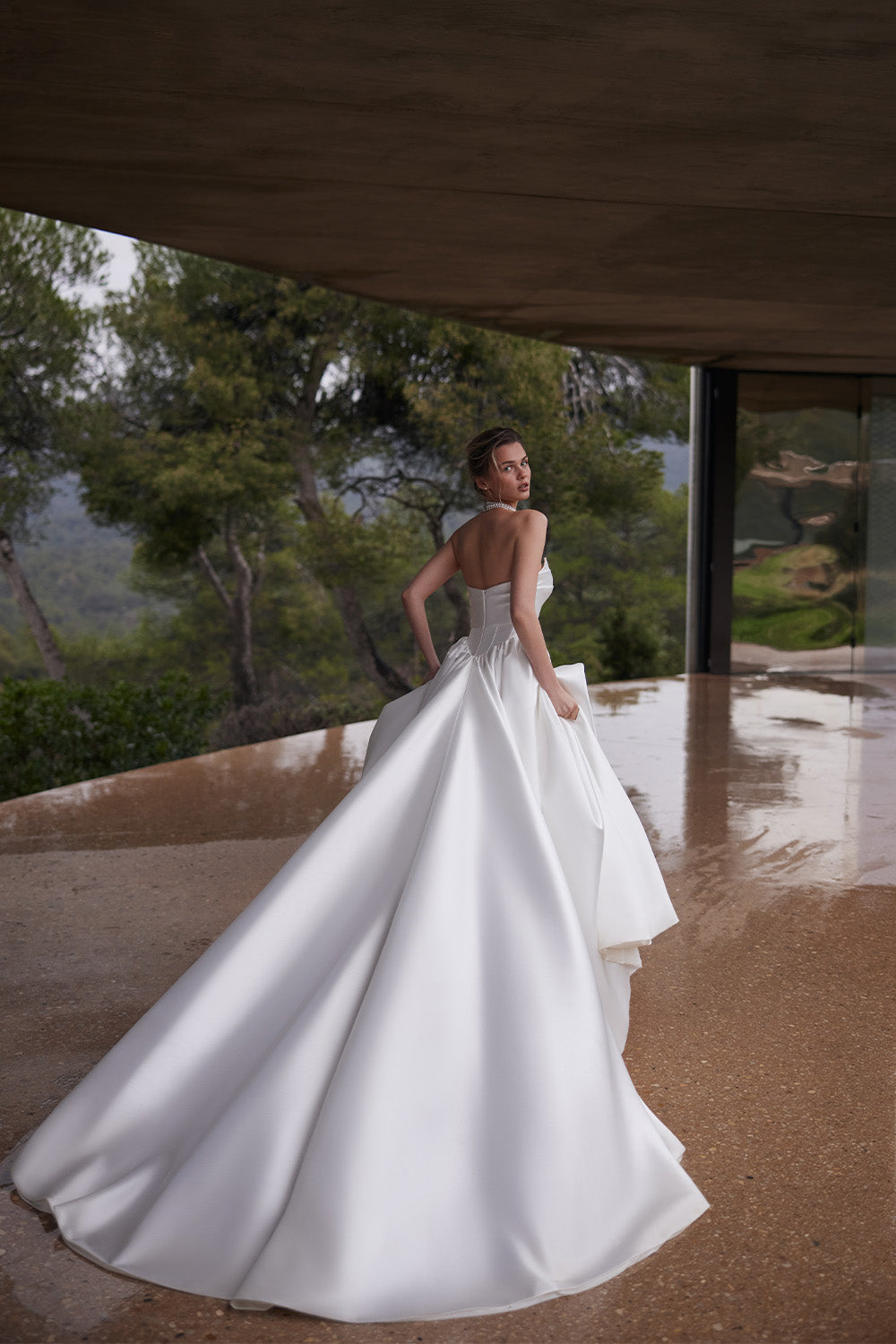 Eva Lendel, Bari, Modern Ball Gown | Esposa
