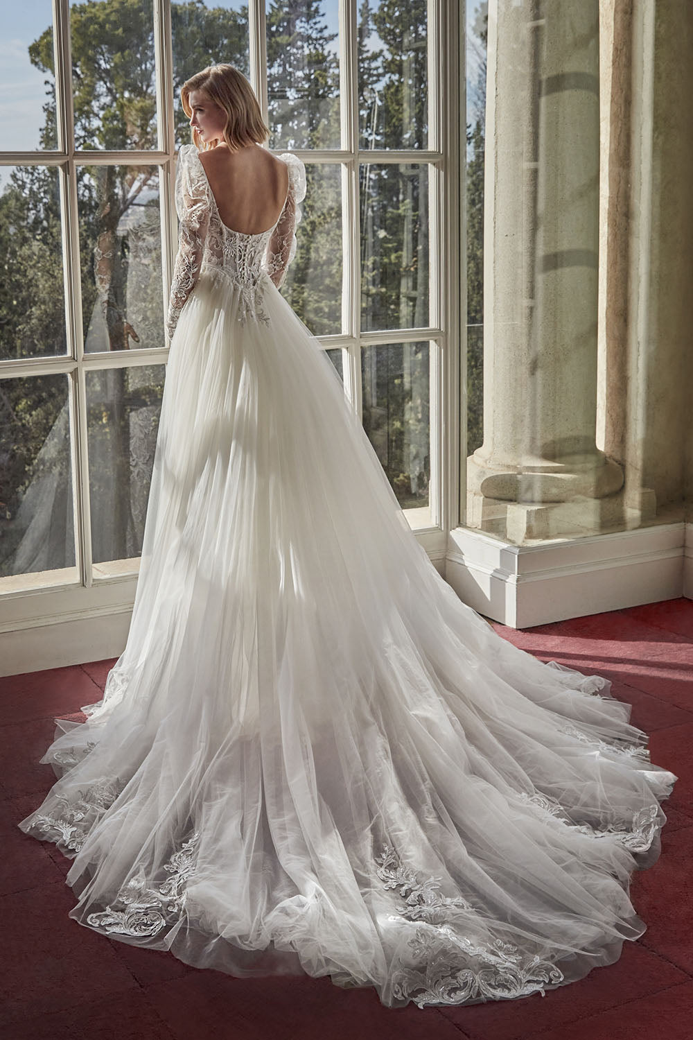 Pronovias Privee, Biennia Regal Mermaid Gown | Esposa