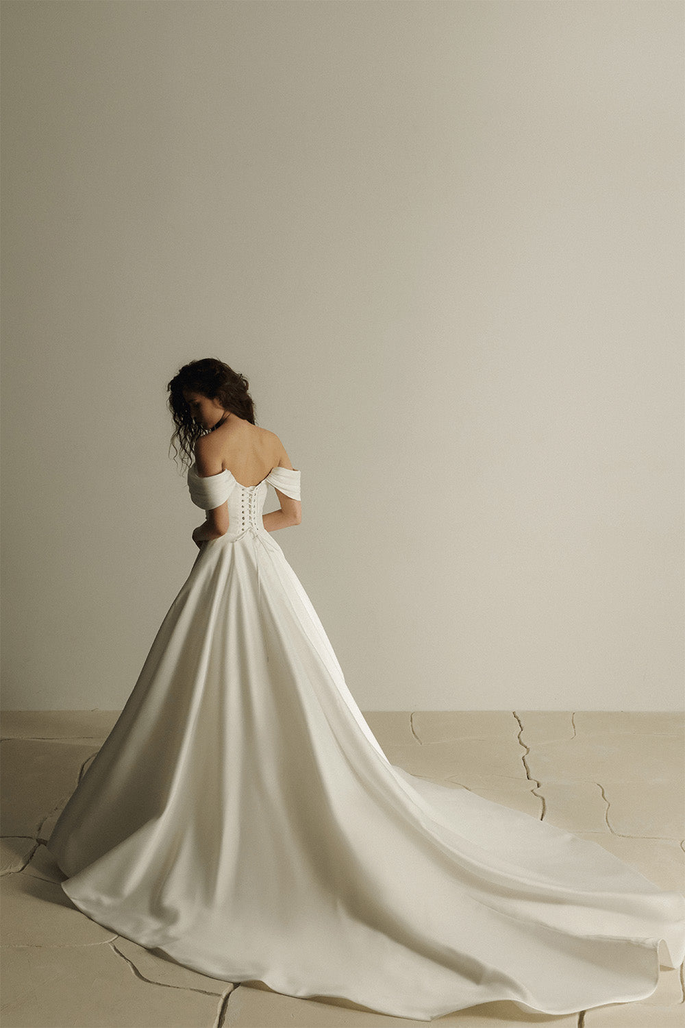 Eva Lendel, Devon, Graceful A-Line Gown | Esposa