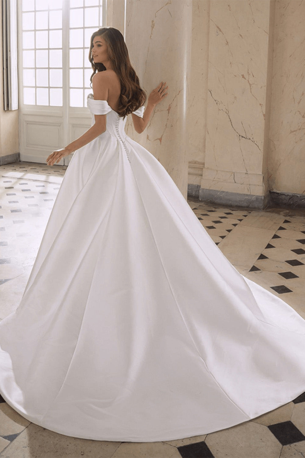 Etoile, Freya, Timeless Ball Gown | Esposa