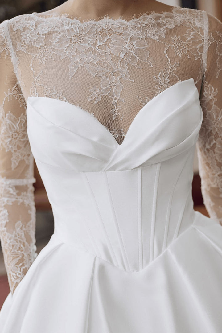 Elysee, Giovanna, Minimalist Ball Gown | Esposa