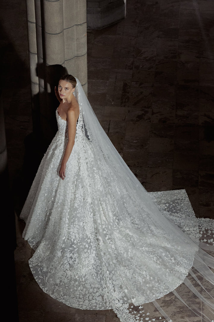 Zuhair Murad, Lace Floral Gown | Esposa