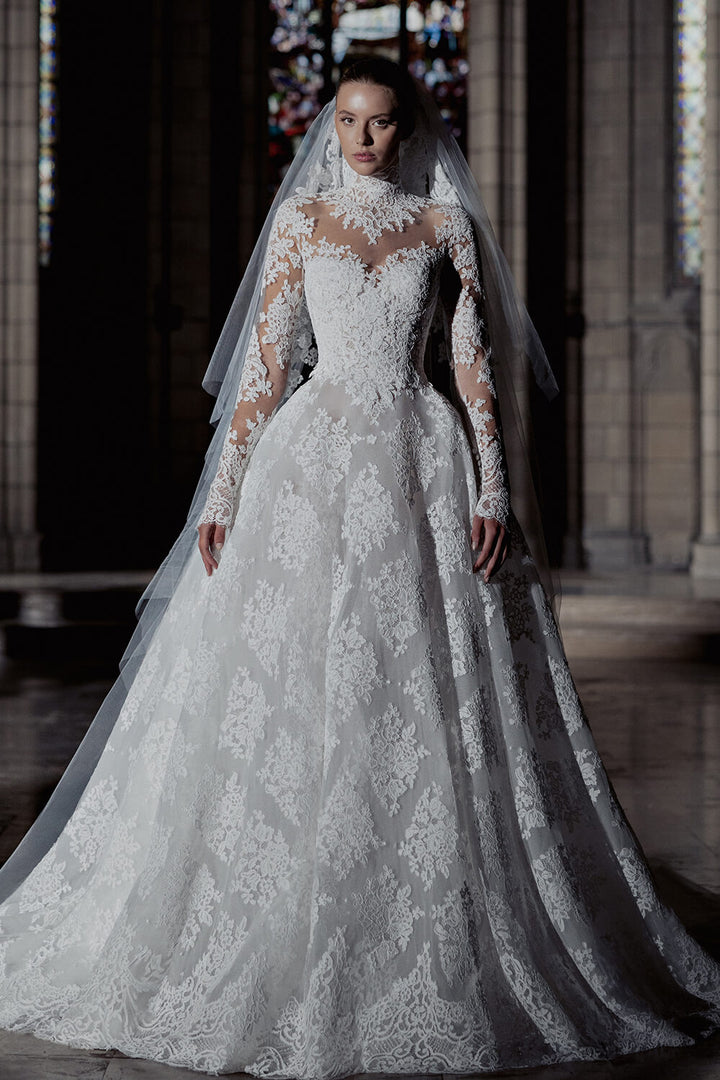 Zuhair Murad, Luxurious Lace Gown | Esposa
