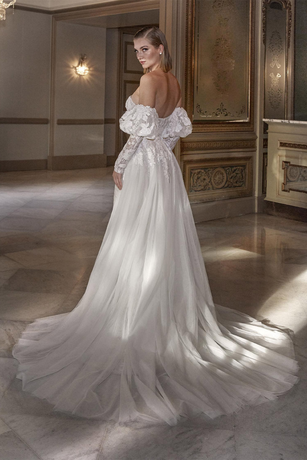 Pronovias Privee, Hyam Ethereal Mermaid Gown | Esposa