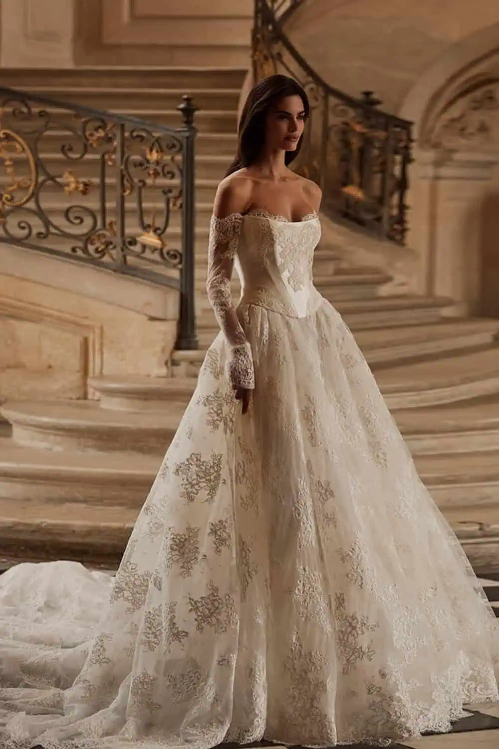 Milla Nova, Royal Corset Bridal Gown | Esposa