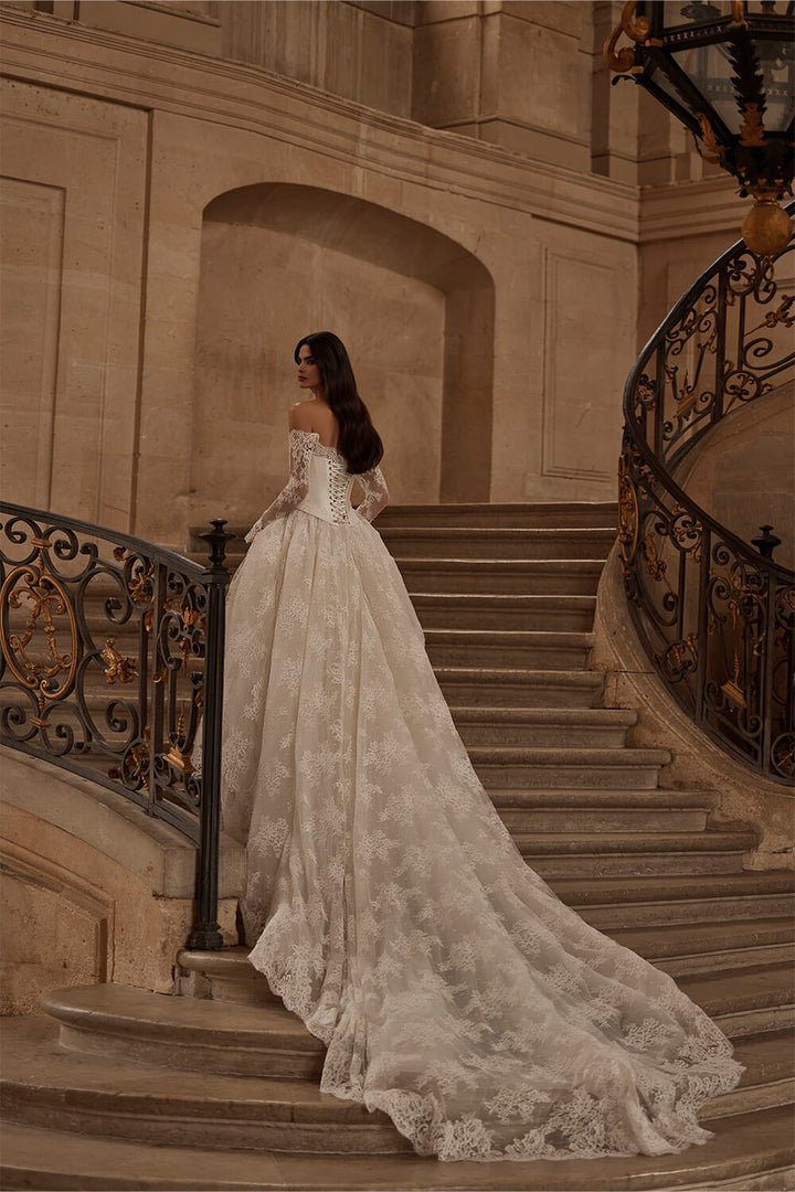 Milla Nova, Royal Corset Bridal Gown | Esposa