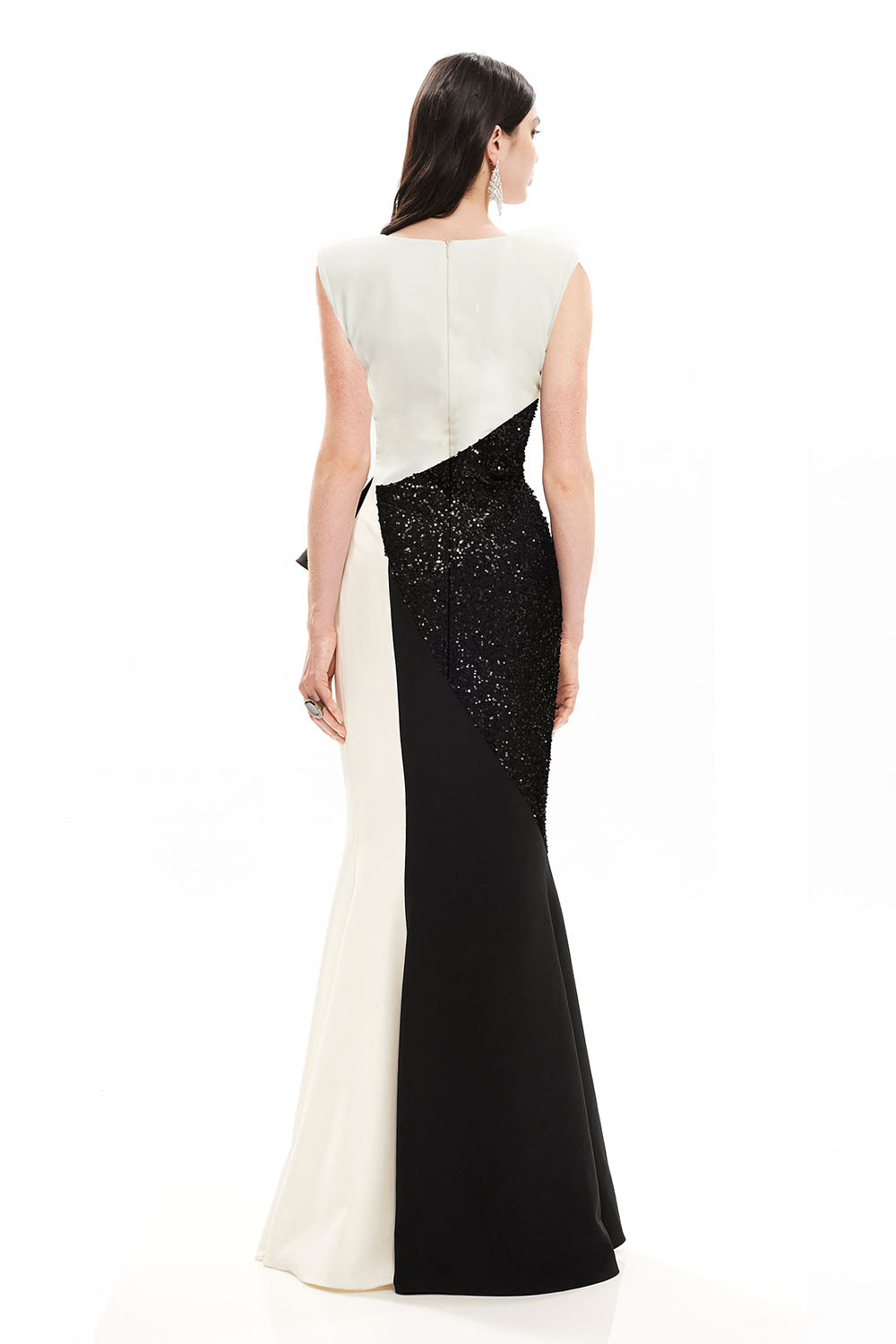 Avaro Figlio, Asymmetric Sequin Column Gown | Esposa