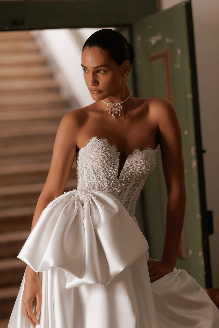 Wona Concept, Novella, Artistic Ball Gown | Esposa