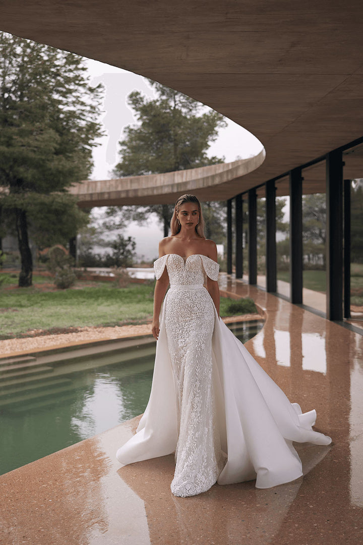 Eva Lendel, Oda, Stunning Mermaid Gown | Esposa