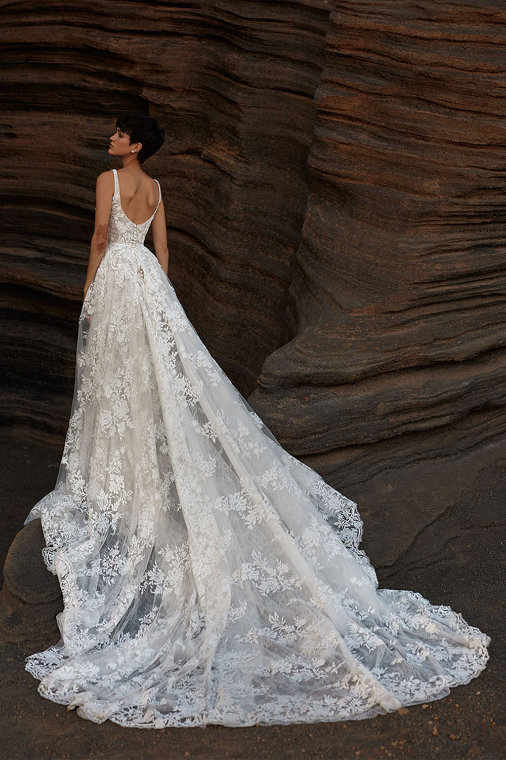 Milla Nova, Theodora, Enchanting Straight Gown | Esposa