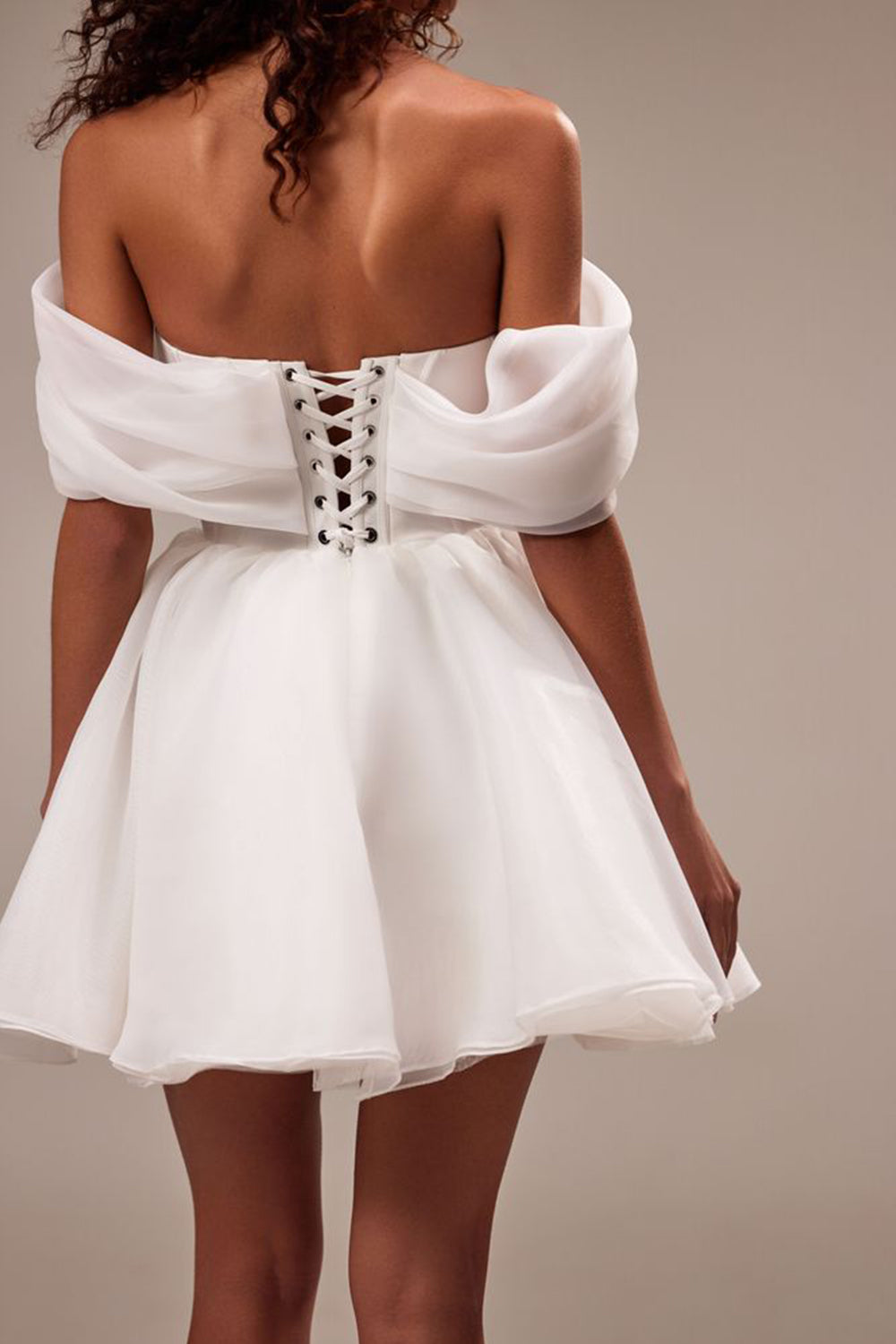 Milla Nova, Short Bridal Dress | Esposa