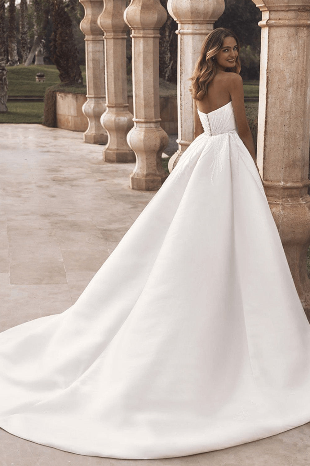Enzoani, Virginia, Showstopping Gown | Esposa