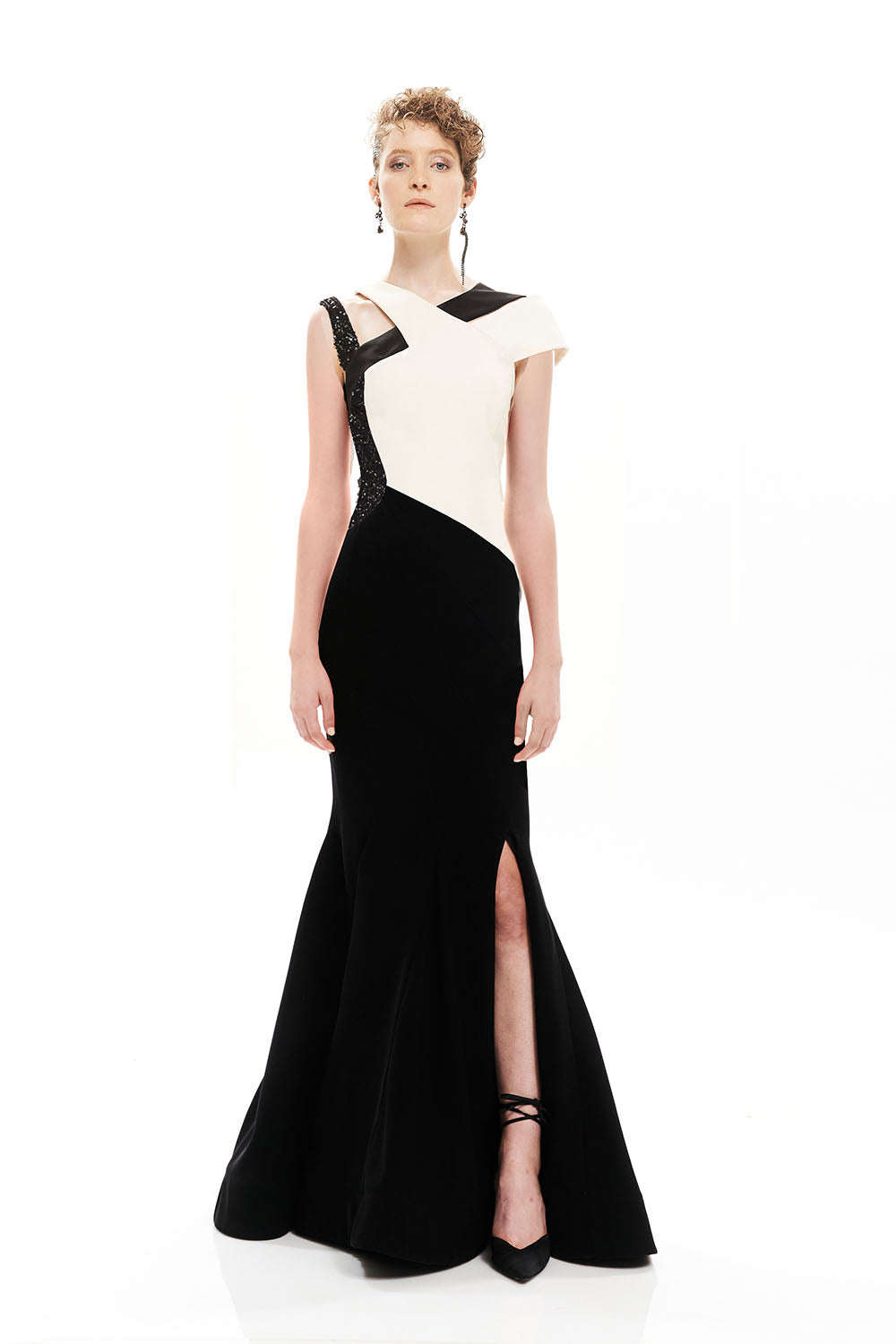Avaro Figlio, Asymmetric Noir Couture | Esposa 