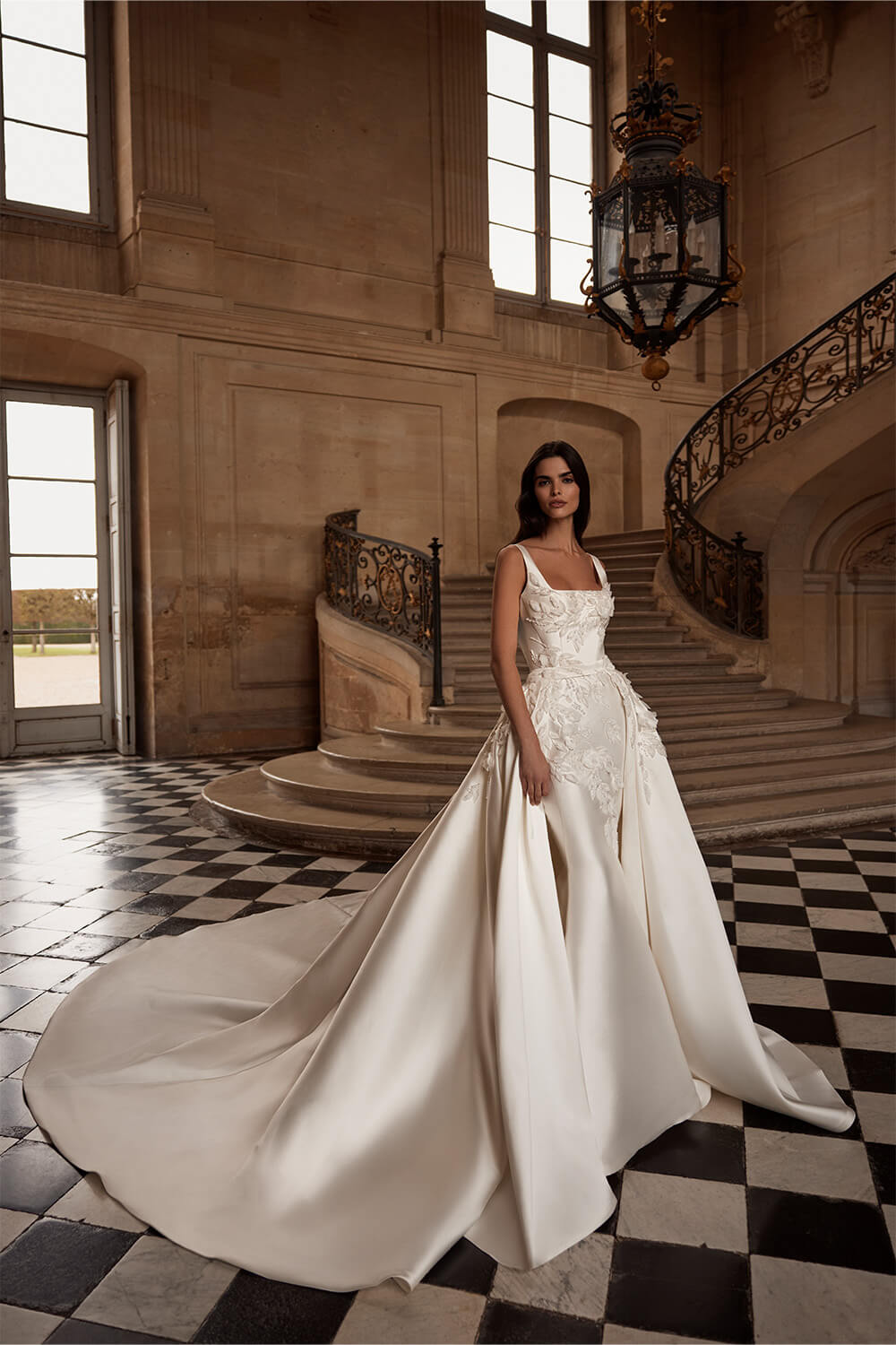 Milla Nova, Elegant Bridal Dress | Esposa