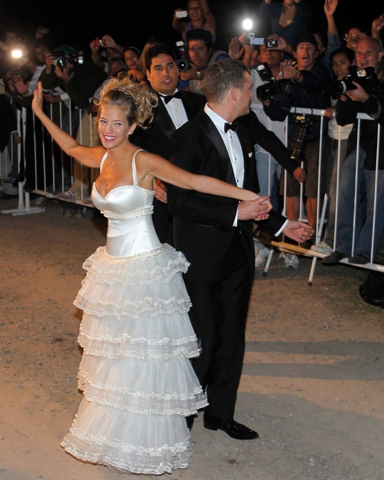 worst-celebrity-wedding-dress-luisiana-lopiloto