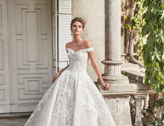 Rosa clara wedding dress