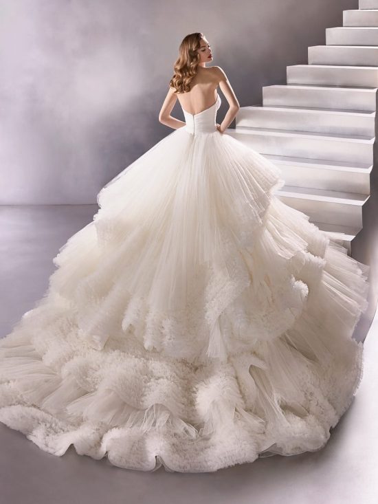 Earthrise wedding dress 2
