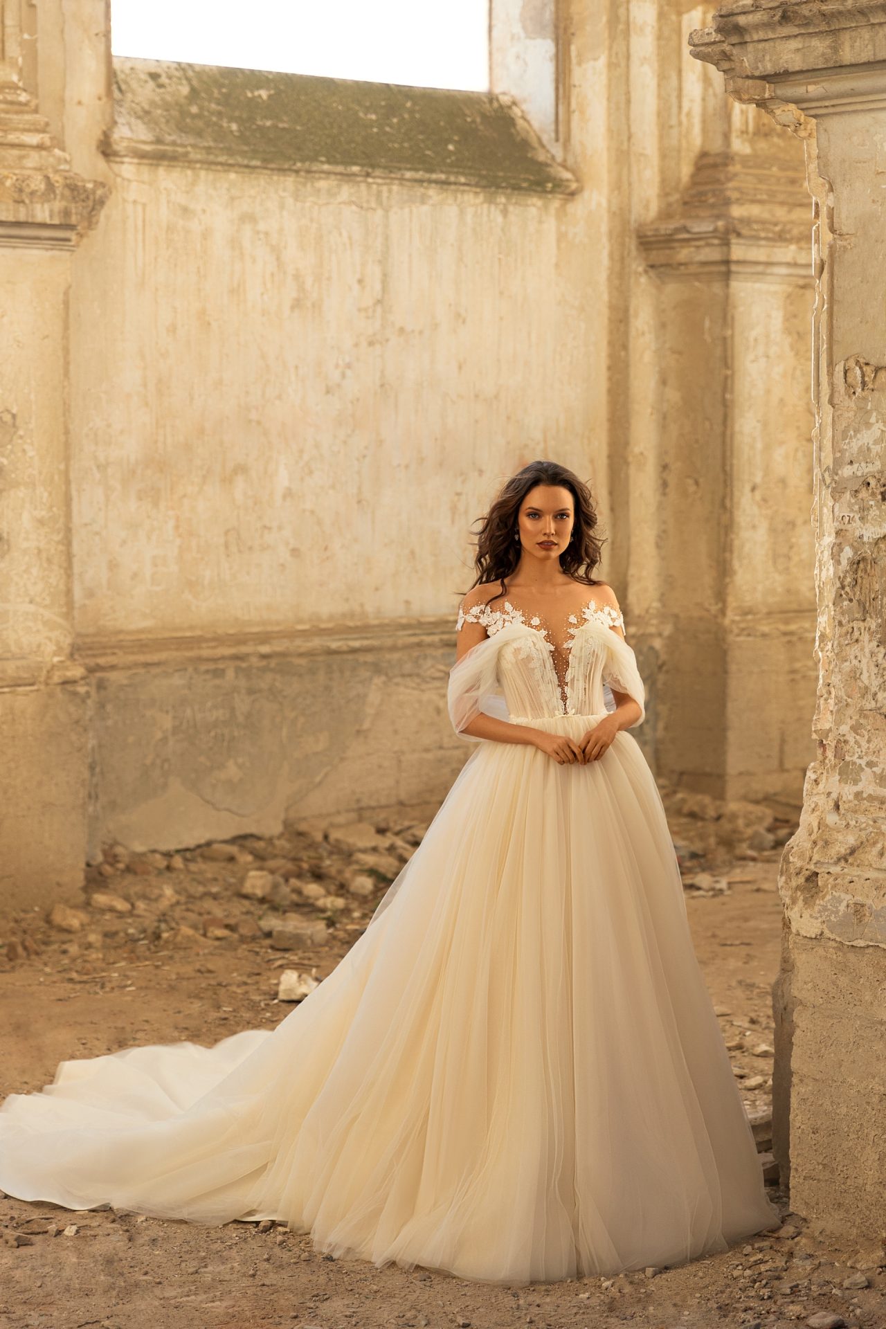 Eva Lendel wedding dresses