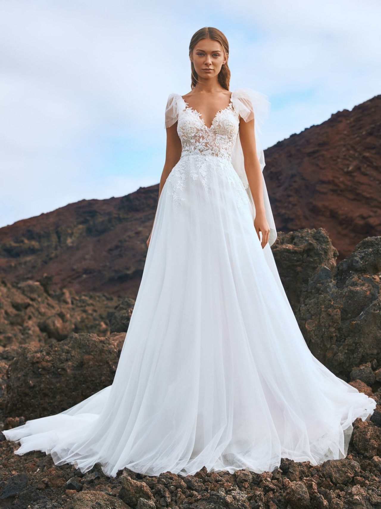 lace bodice wedding gown