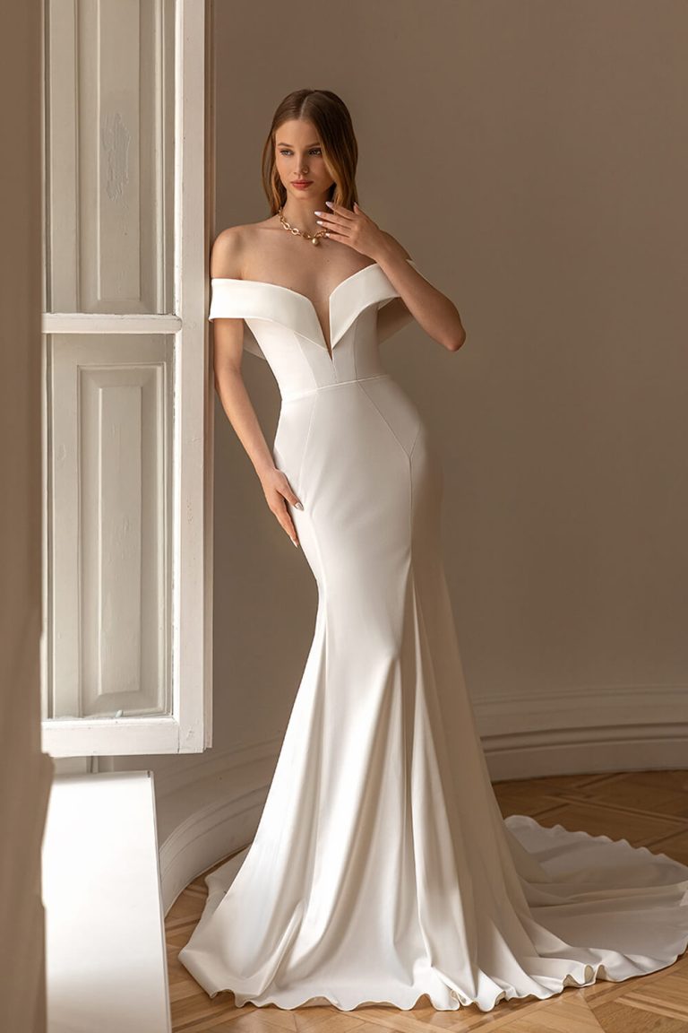 Find eva lendel wedding dresses exclusively at esposa!