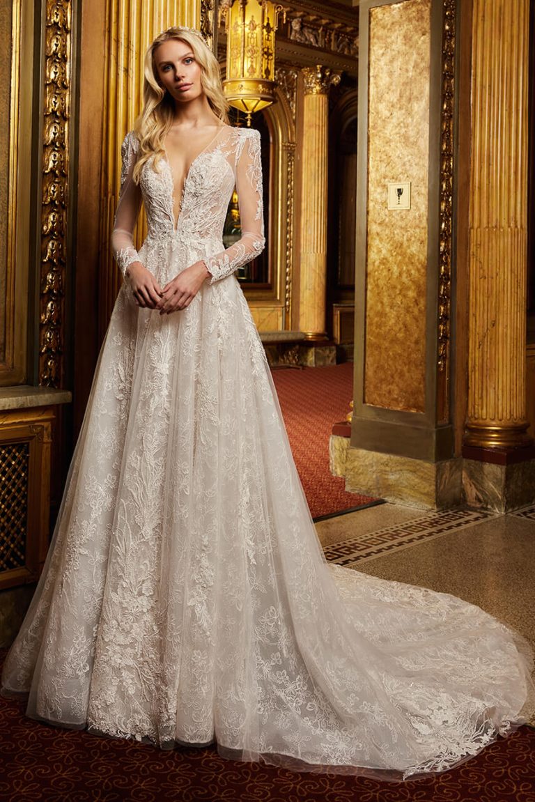 long sleeves wedding dress