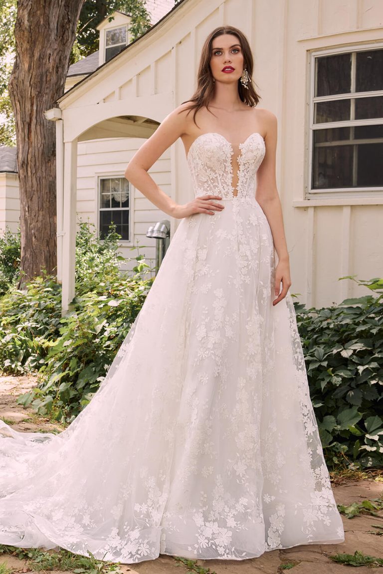 LA22108 esposa blush wedding dress