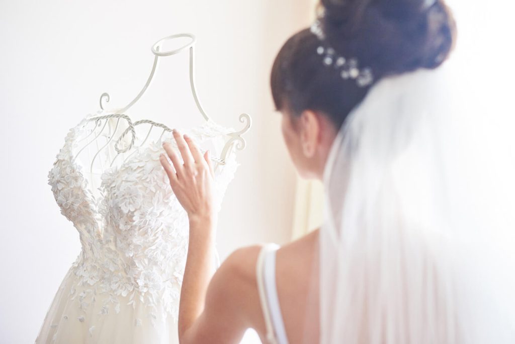mannequin wedding dress with headpiece