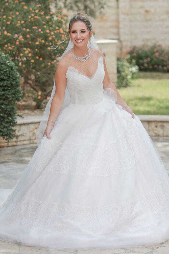 tulle esposa gown