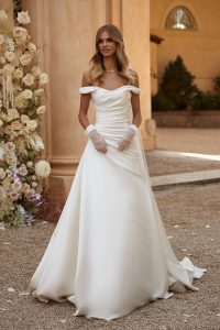 فيفيانا | فستان زفاف واسع