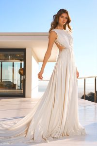 جميني | فستان زفاف شفّاف
