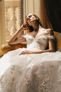 Gianna | Off-the-shoulder Romantic Gown