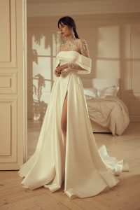 INW2320 | Modern Wedding Dress