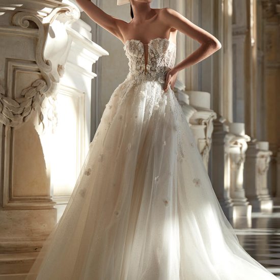 Agatia | royal bridal gown